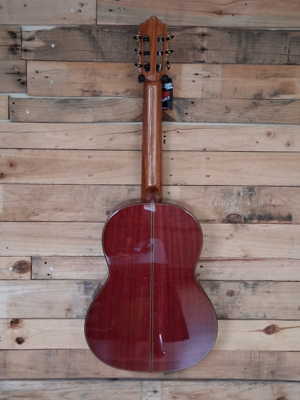 Maravilla M70 7/8 CD/PH, Zeder / Purpleheart vollmassiv, 7/8 Größe, 50mm Sattelbreite